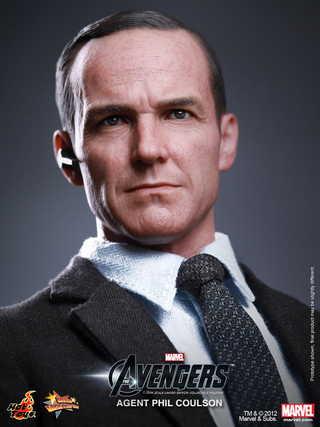 Illustration for article titled All hail the world's greatest Agent Coulson action figure, i.e. the world's greatest action figure